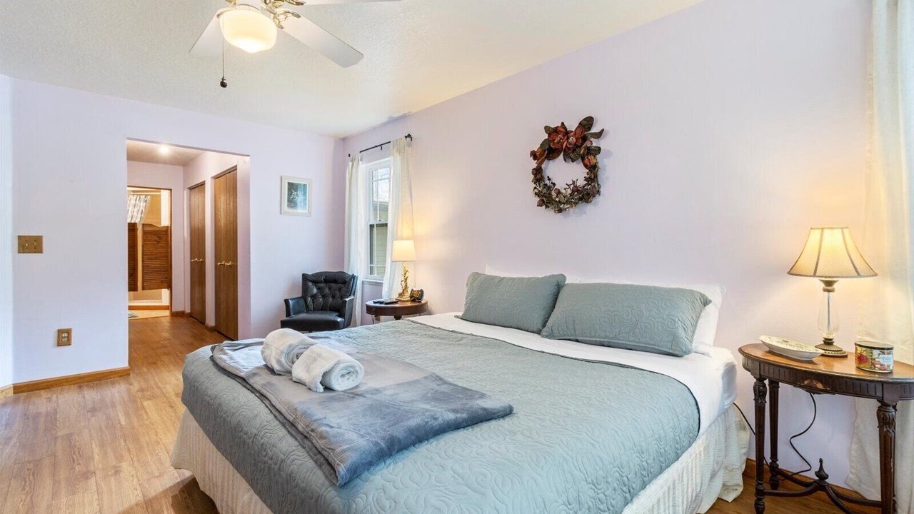 Photo of Bedroom in Dunnellon