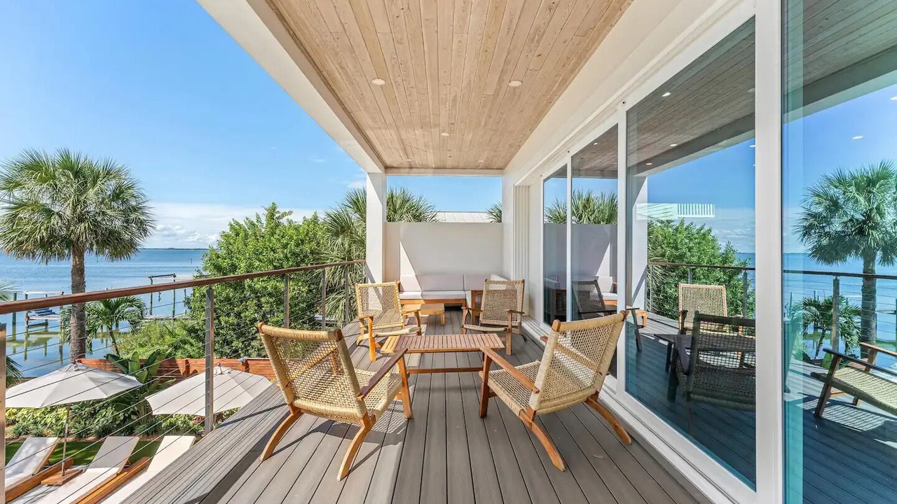 Photo of Patio Balcony in Tropic