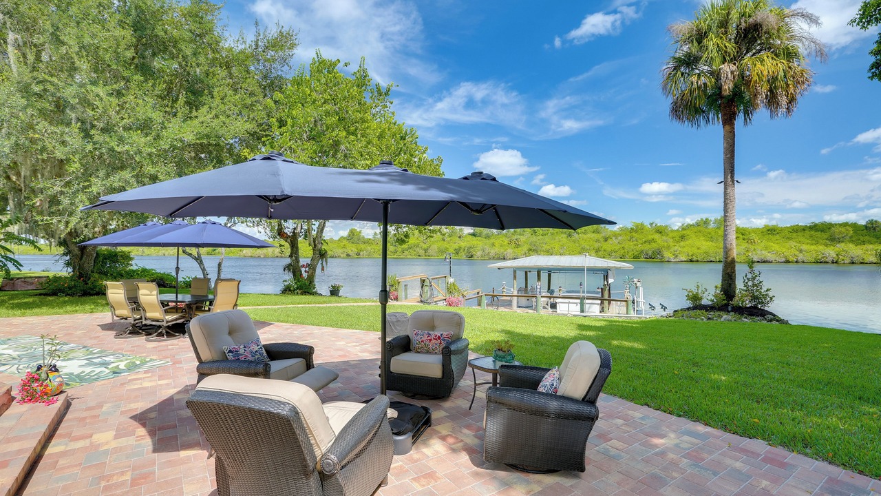 Photo of Patio Balcony in LaBelle