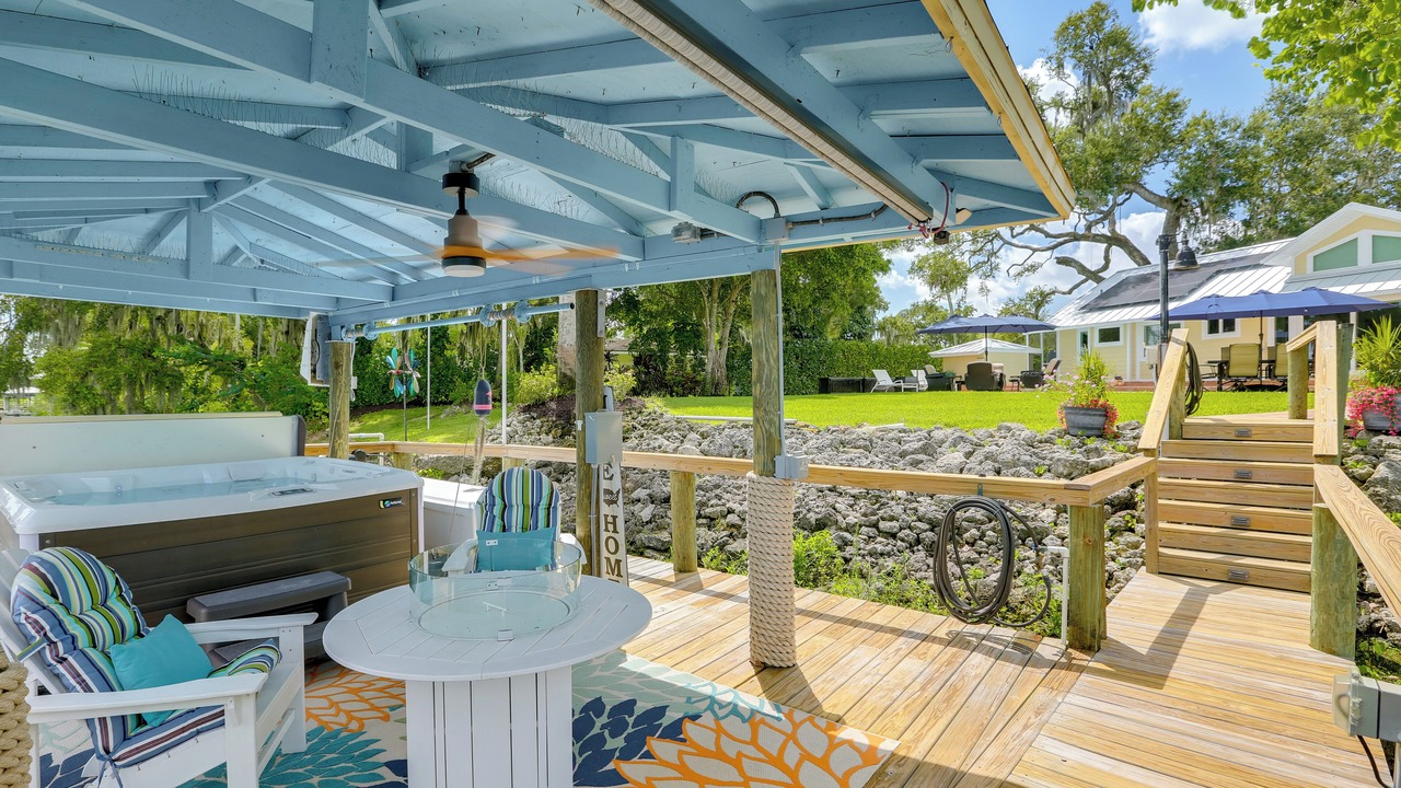 Photo of Patio Balcony in LaBelle