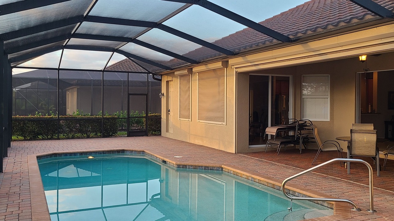 Photo of Outdoor in Estero