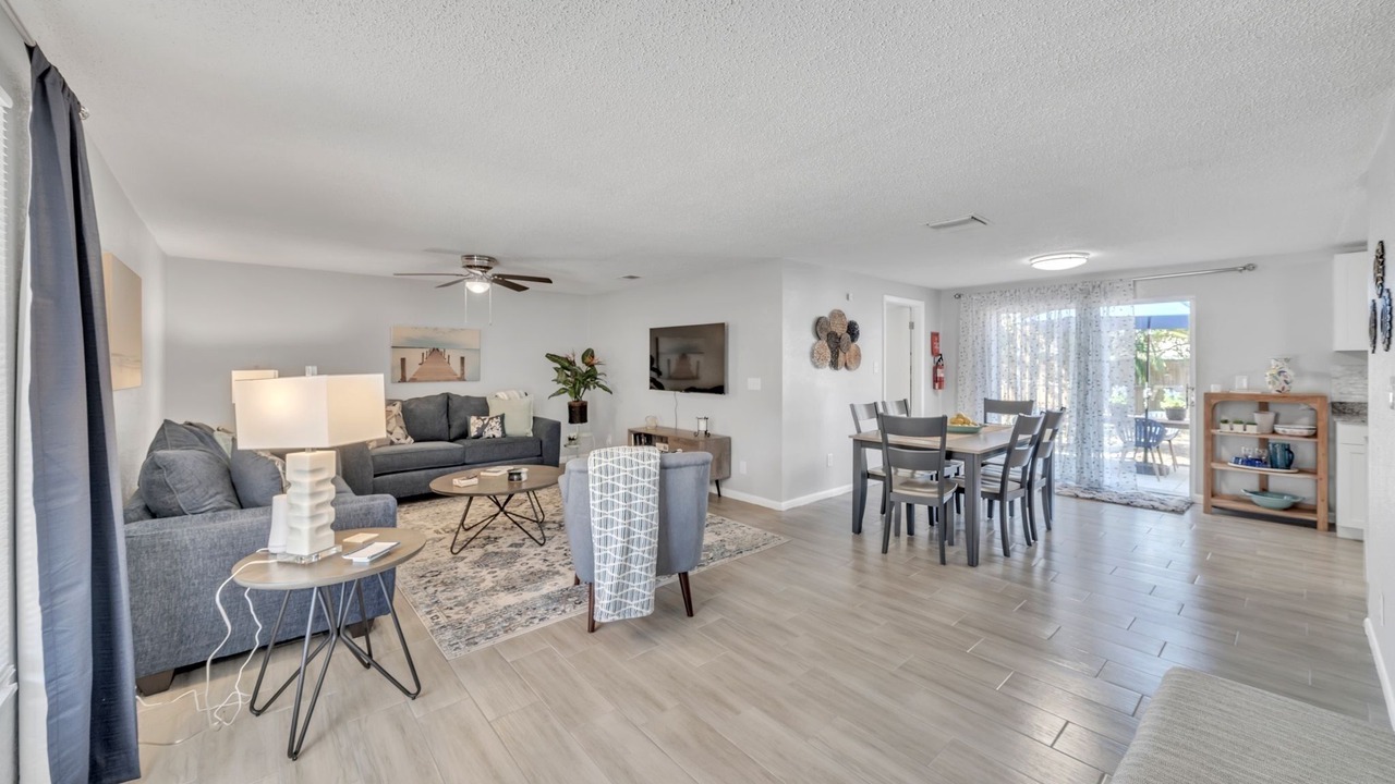 Photo of Bedroom in Seffner Community Alliance