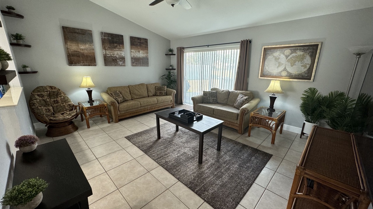 Photo of Livingroom in Pine Hills
