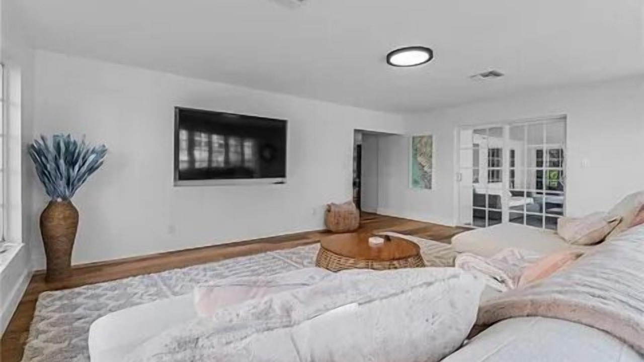 Photo of Bedroom in Coquina Sands