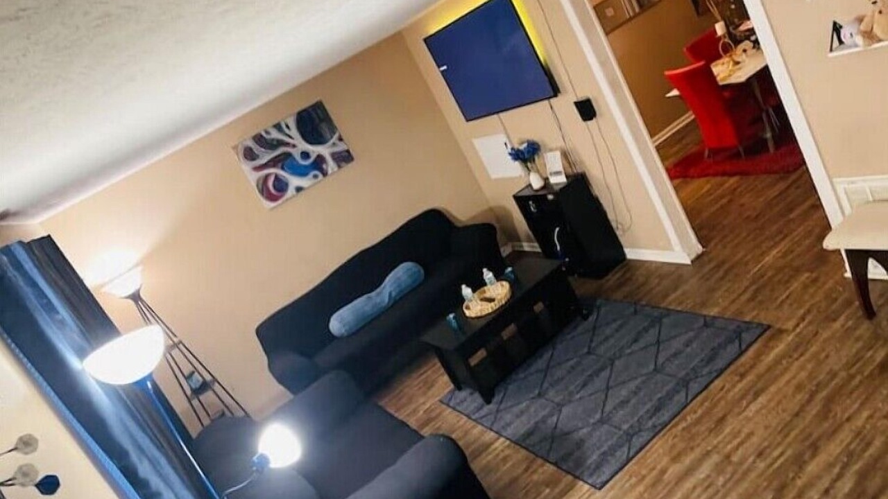 Photo of Livingroom in Tallahassee