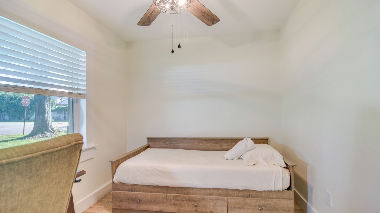 Photo of Bedroom in Greater Northdale