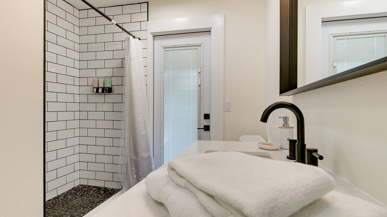 Photo of Bathroom in Greater Northdale