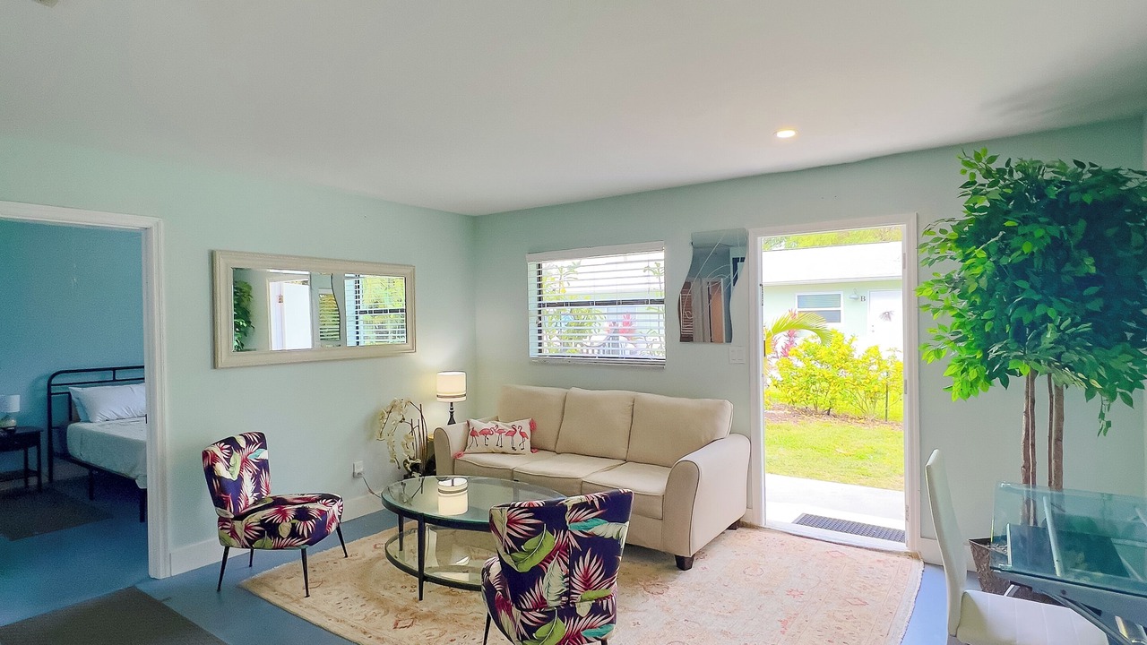 Photo of Livingroom in Royal Harbor