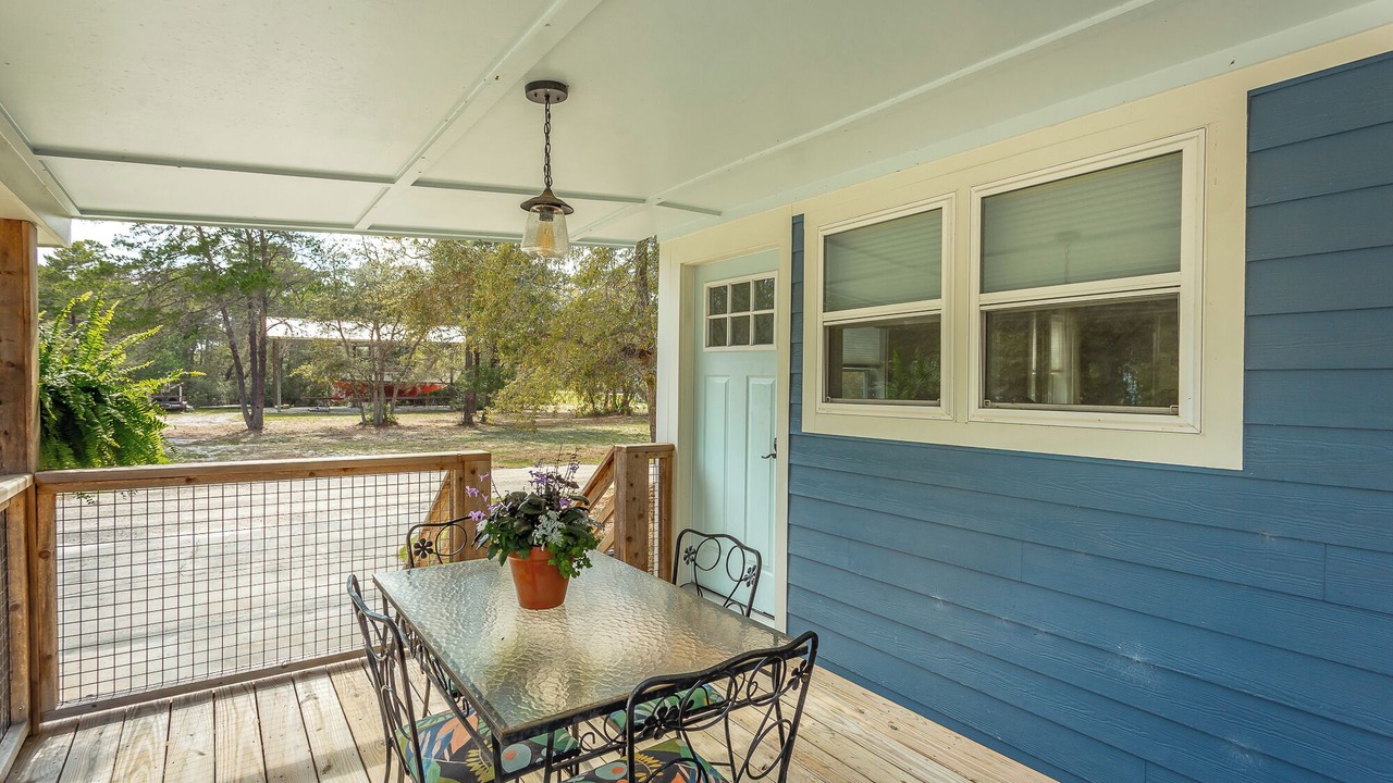 Photo of Outdoor in Eastpoint