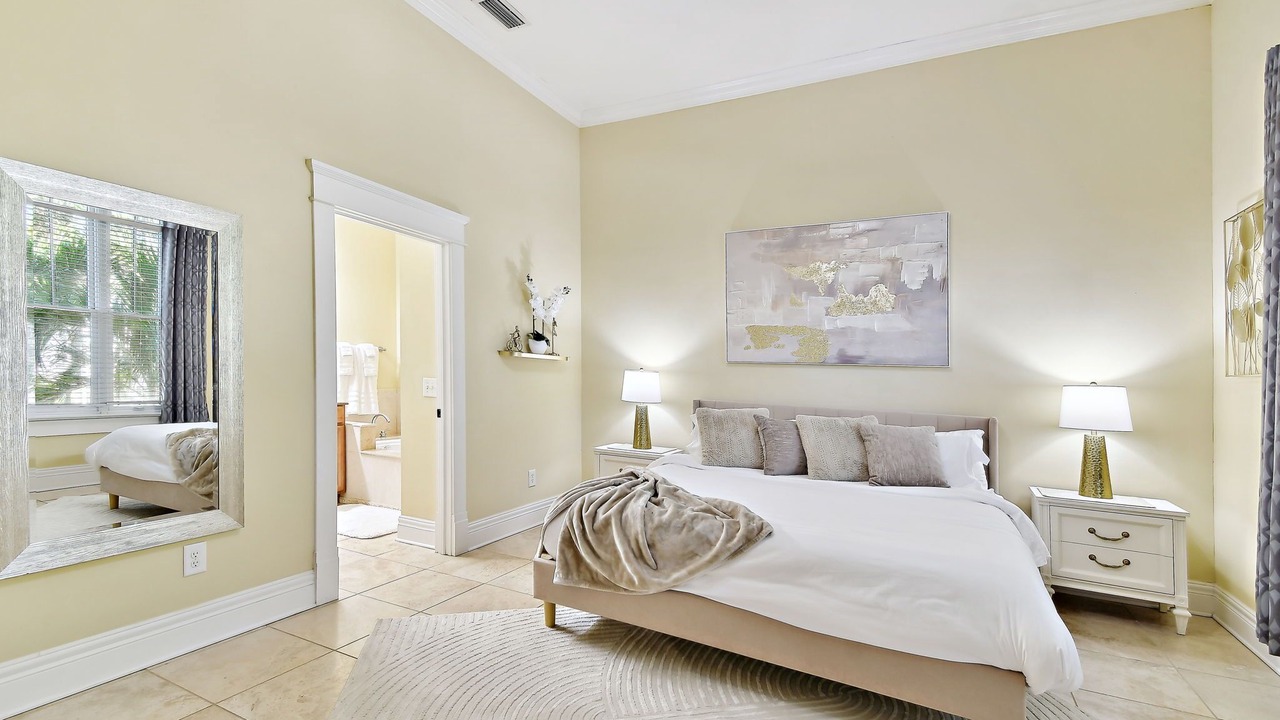 Photo of Bedroom in Hyde Park