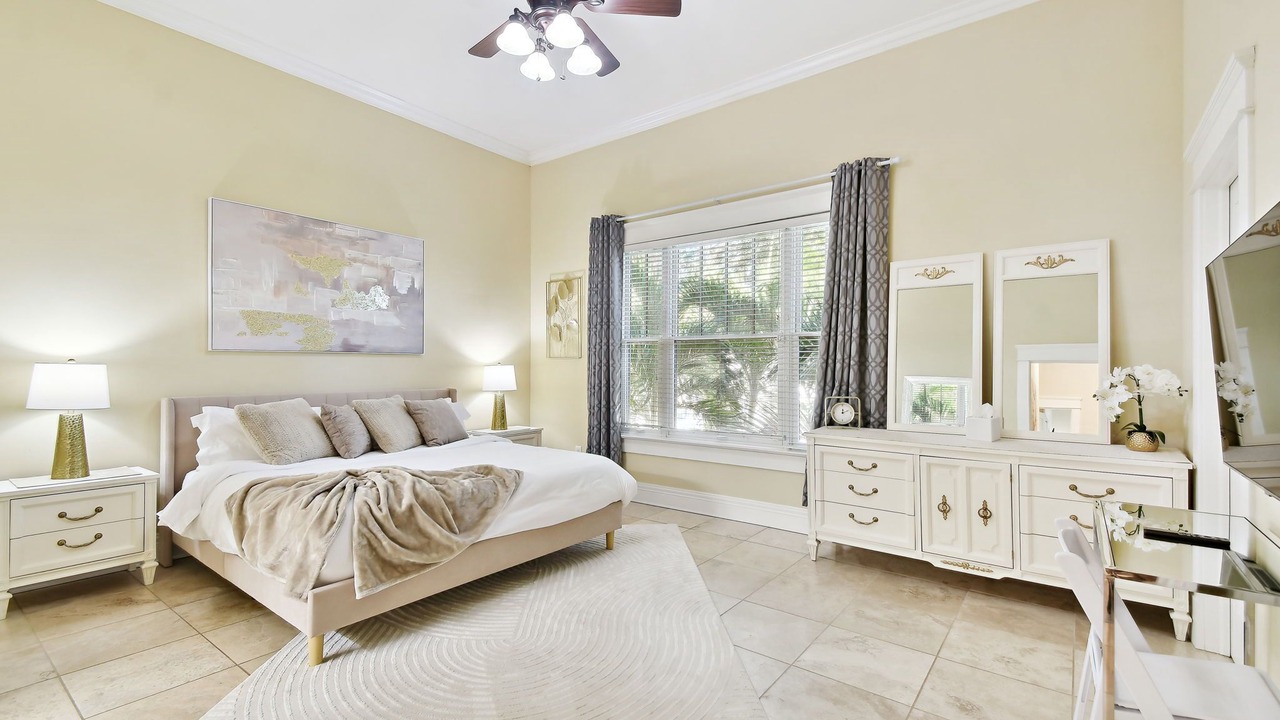 Photo of Bedroom in Hyde Park