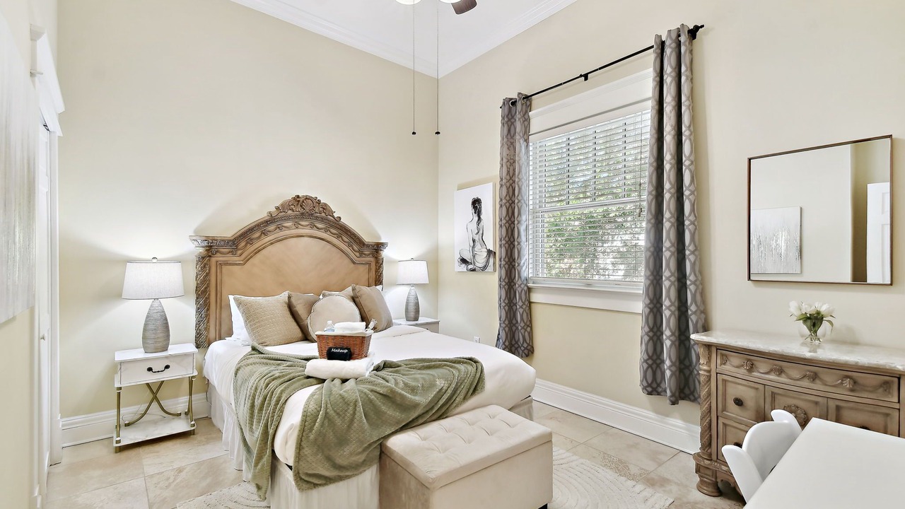 Photo of Bedroom in Hyde Park