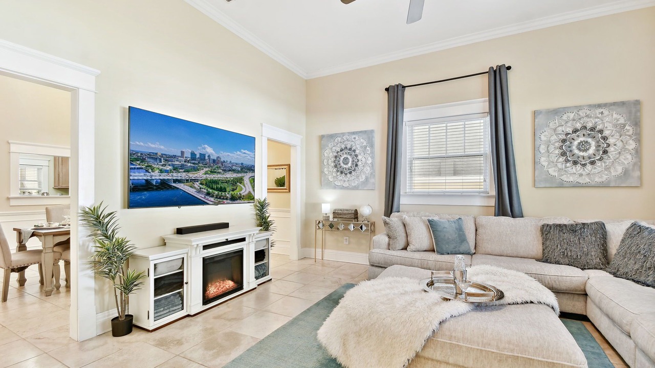 Photo of Livingroom in Hyde Park