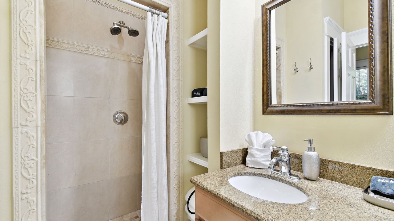 Photo of Bathroom in Hyde Park
