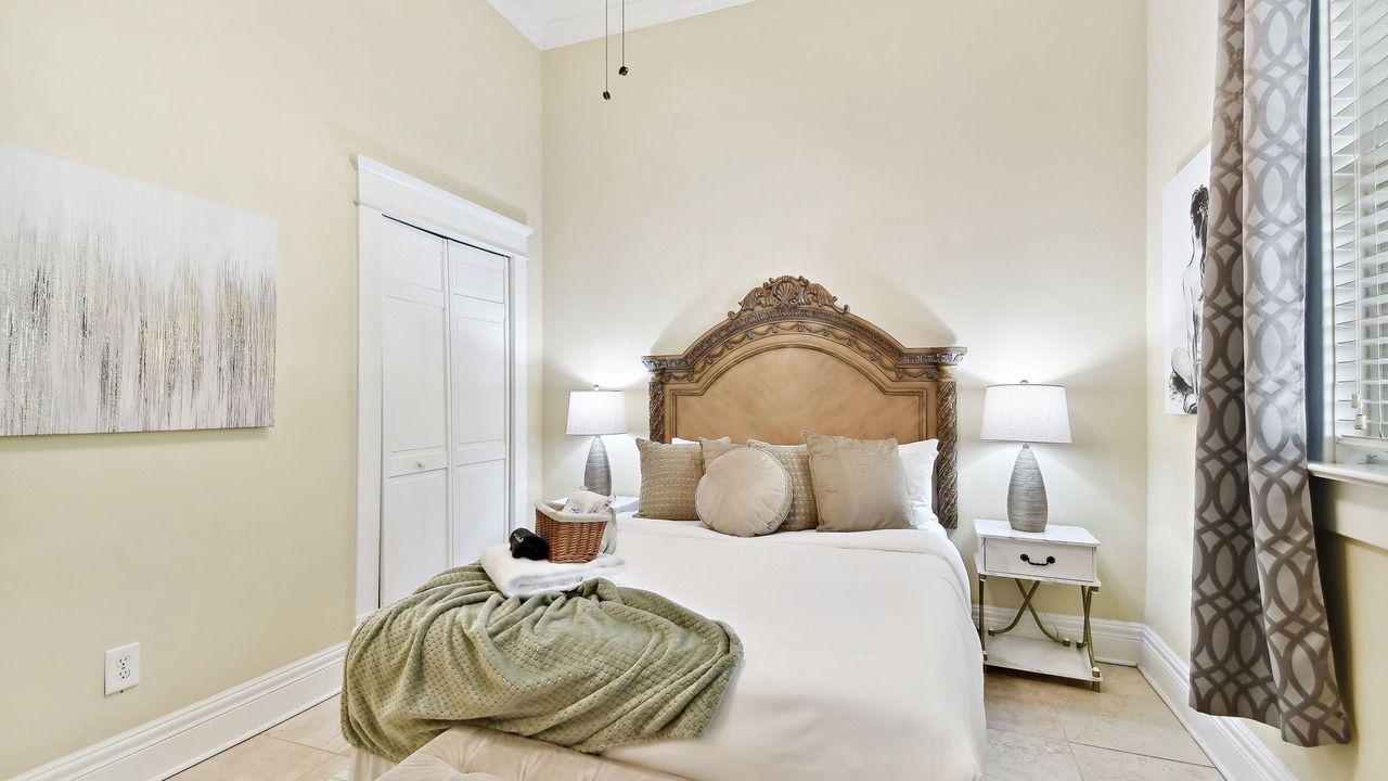 Photo of Bedroom in Hyde Park