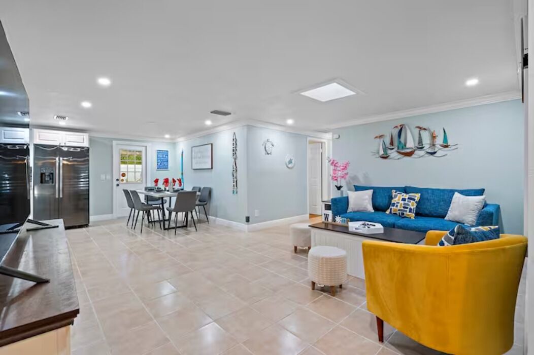 Photo of Livingroom in Pinellas Park