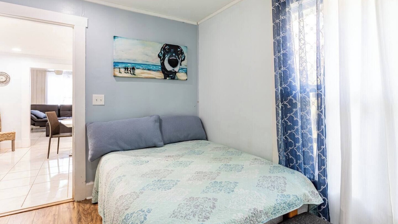 Photo of Bedroom in Historic Uptown