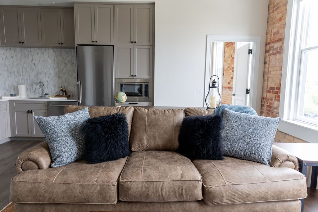 Photo of Livingroom in Downtown