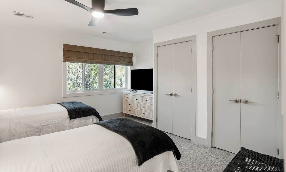 Photo of Bedroom in Saint Helena Island