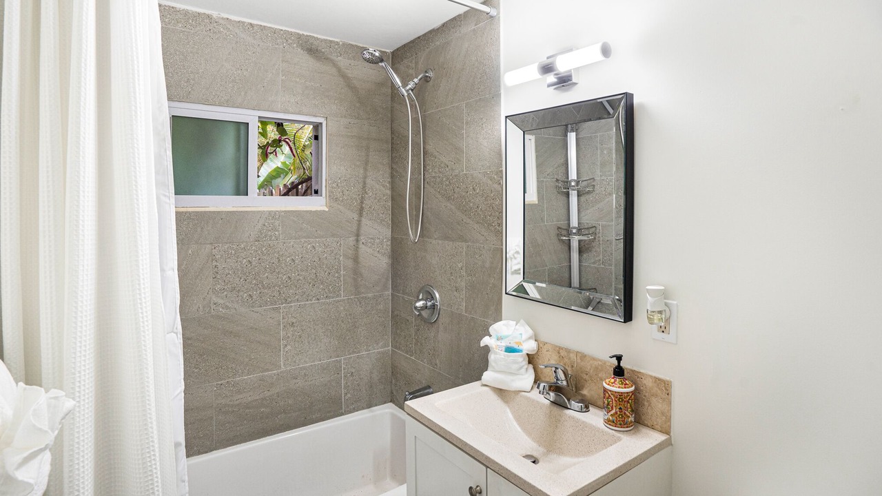 Photo of Bathroom in San Carlos Park