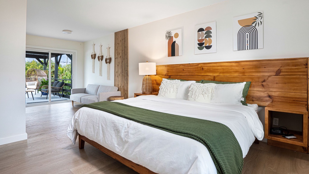 Photo of Bedroom in San Carlos Park