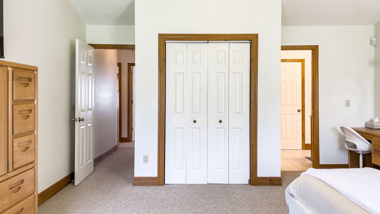 Photo of Bedroom in Ono Island