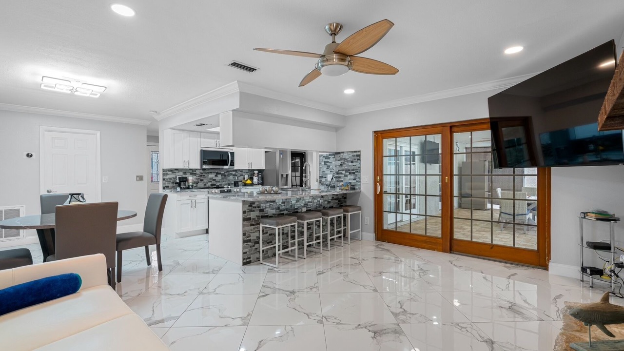 Photo of Livingroom in Greater Northdale
