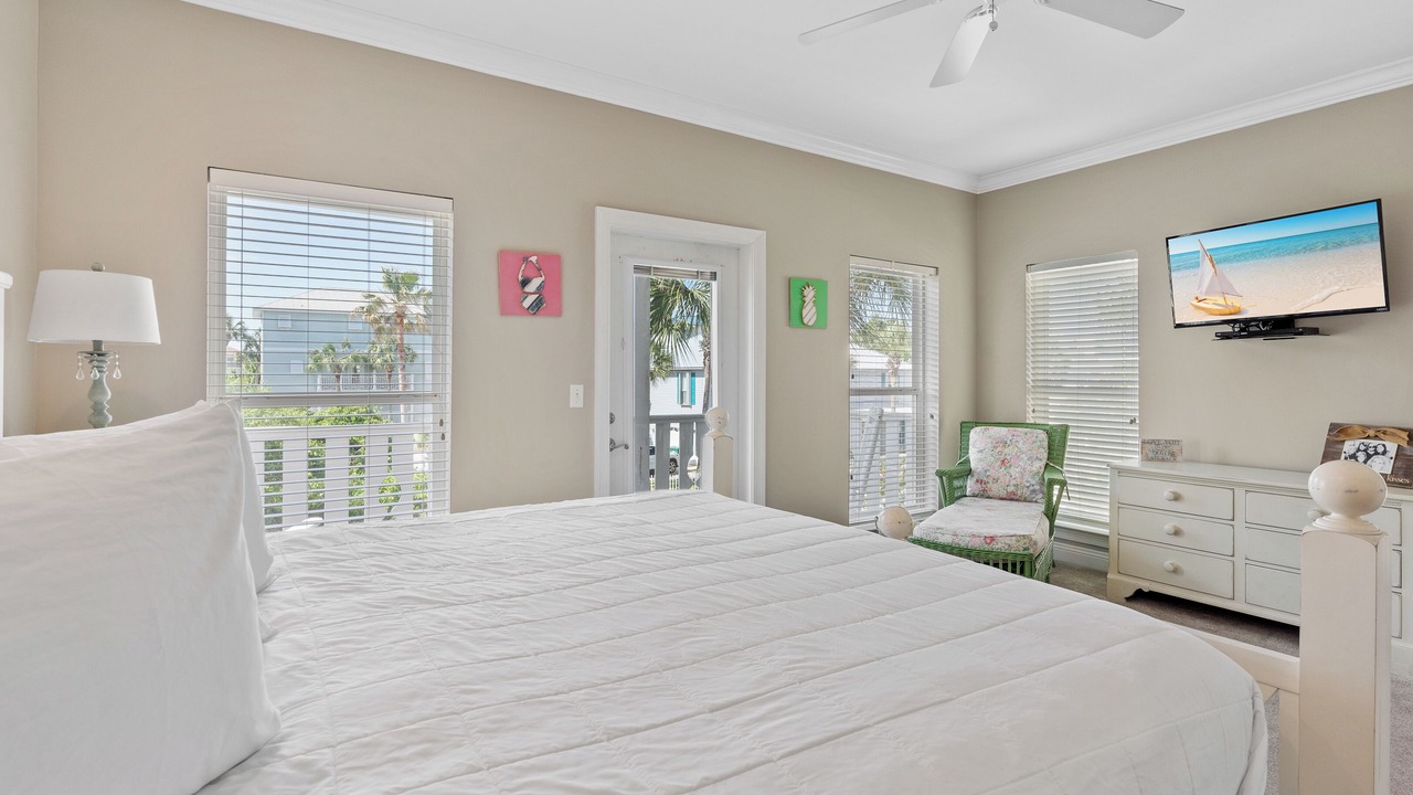 Photo of Patio Balcony in Crystal Shores