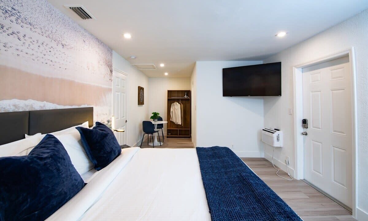Photo of Bedroom in Poinciana Park