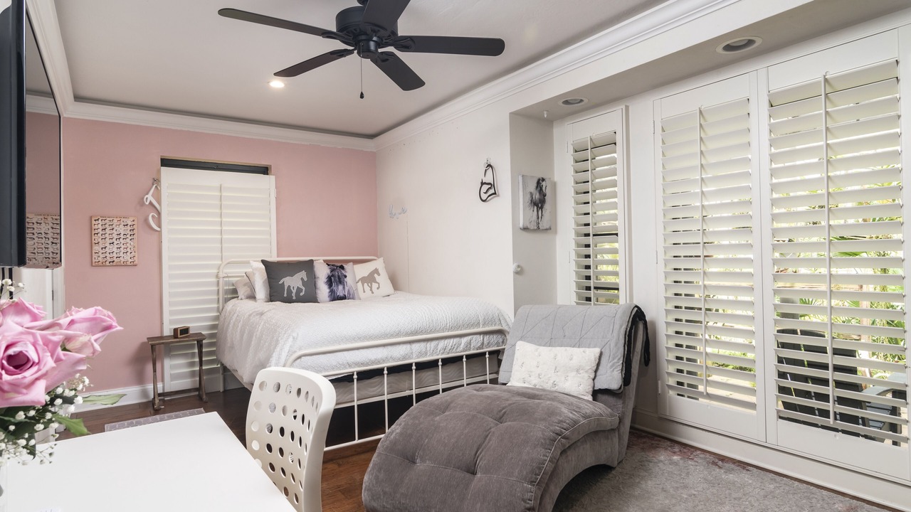 Photo of Bedroom in Naples