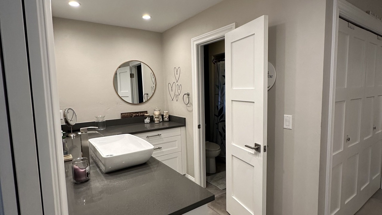 Photo of Bathroom in Naples
