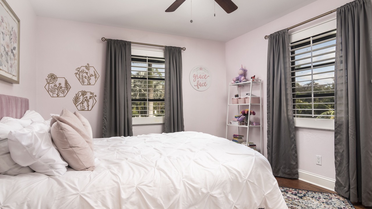 Photo of Bedroom in Naples