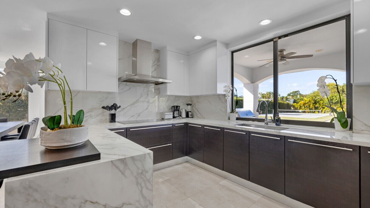Photo of Kitchen in Sunset