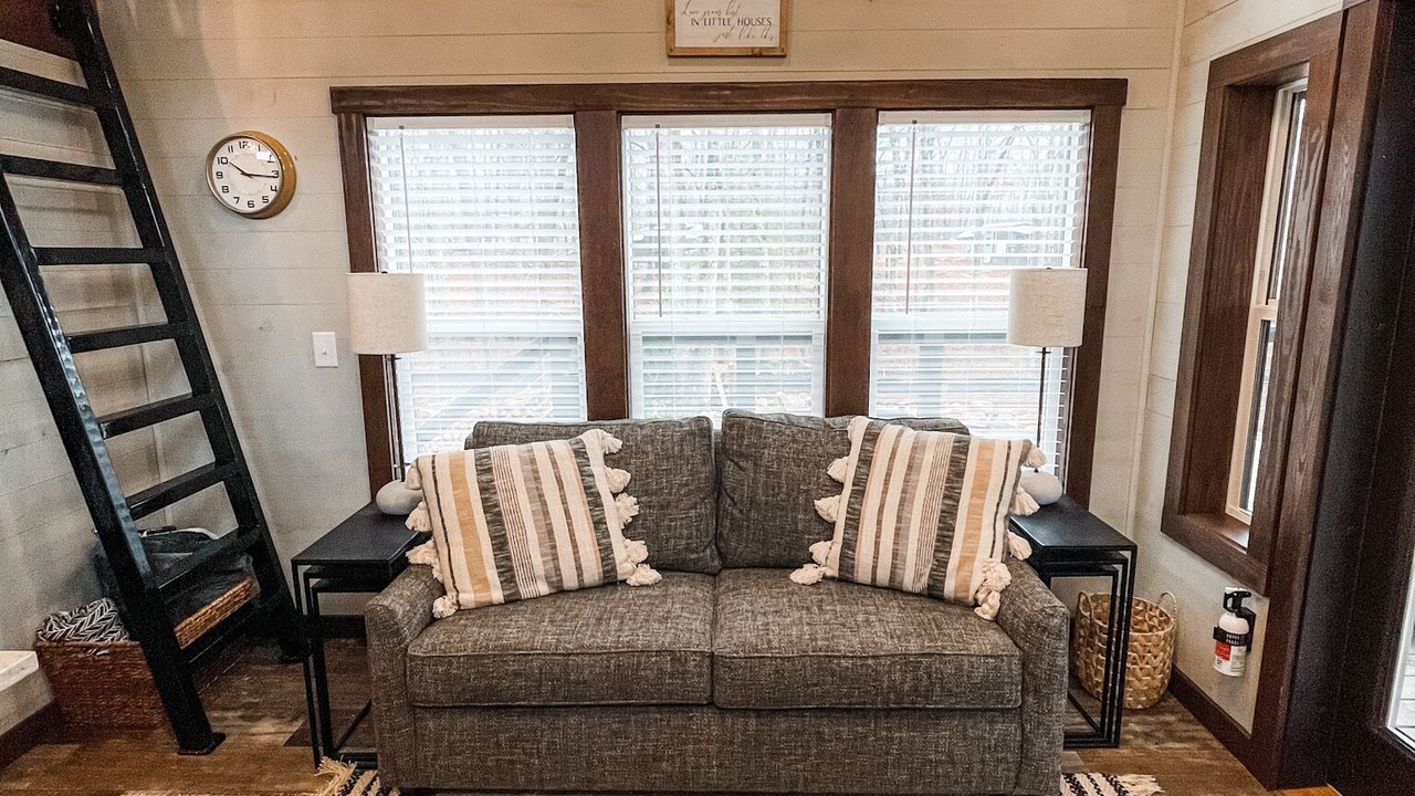 Photo of Livingroom in Tracy City