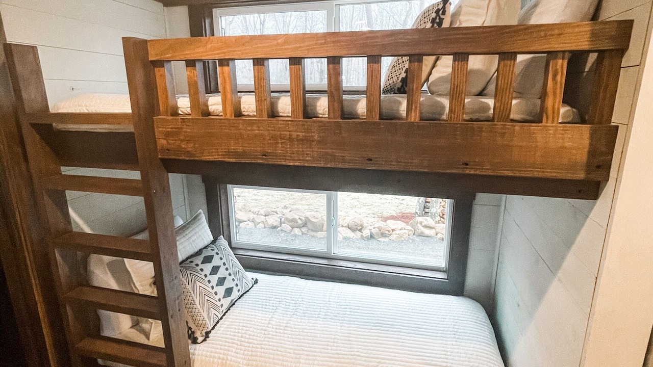 Photo of Bedroom in Tracy City