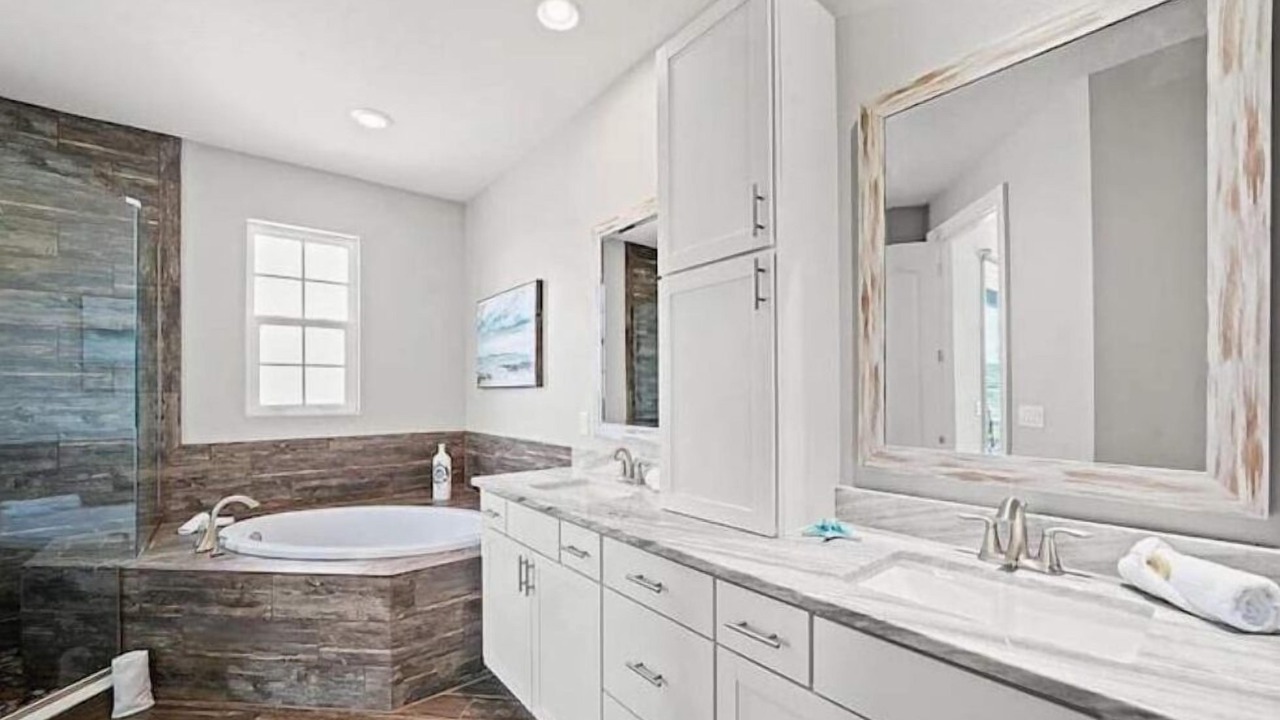 Photo of Bathroom in Ocean Side Village
