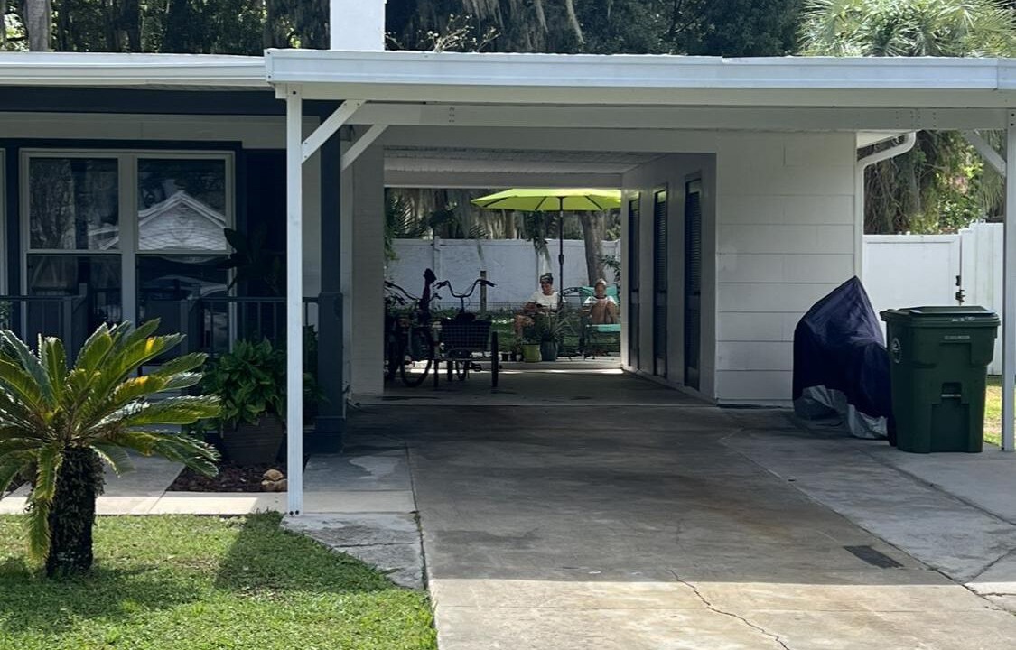Photo of Patio Balcony in Palatka