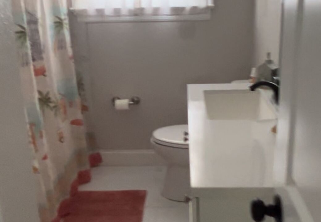 Photo of Bathroom in Palatka