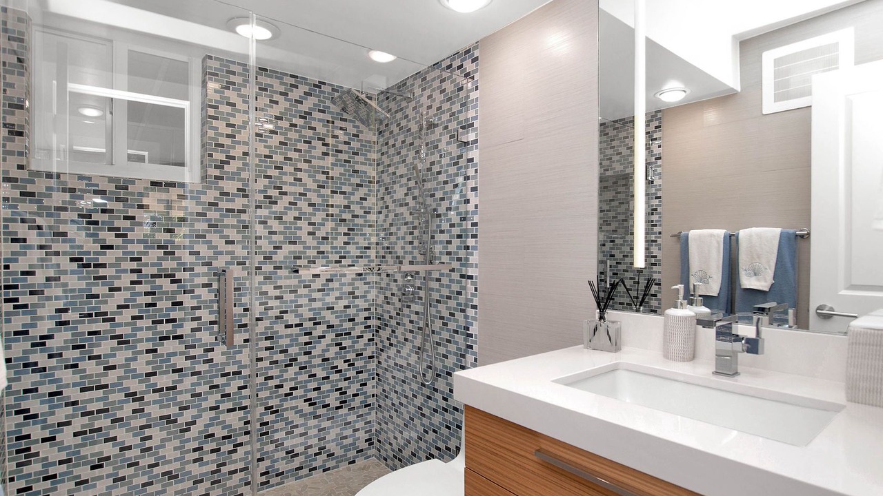Photo of Bathroom in Monroe County