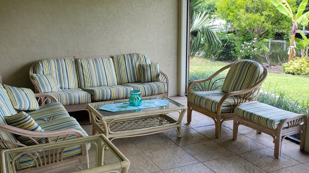Photo of Patio Balcony in Lochmoor Waterway Estates
