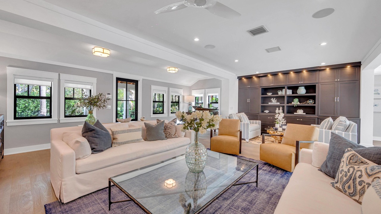 Photo of Livingroom in Del-Ida Park Historic District