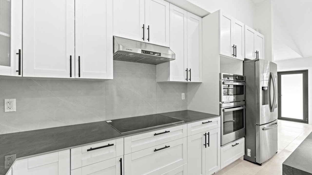 Photo of Kitchen in Greenview Shores