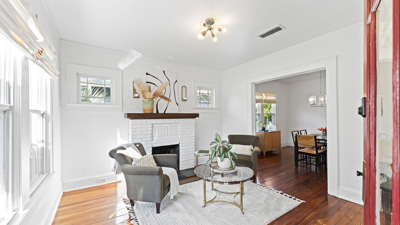 Photo of Livingroom in Fairfax