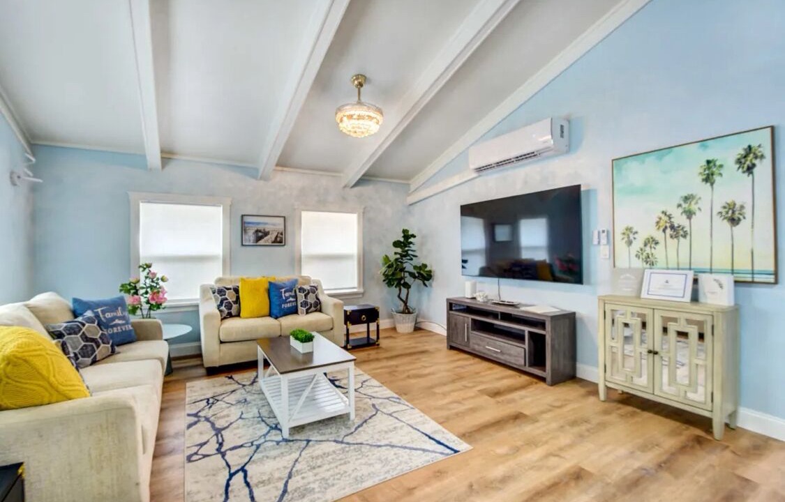 Photo of Livingroom in North Trail