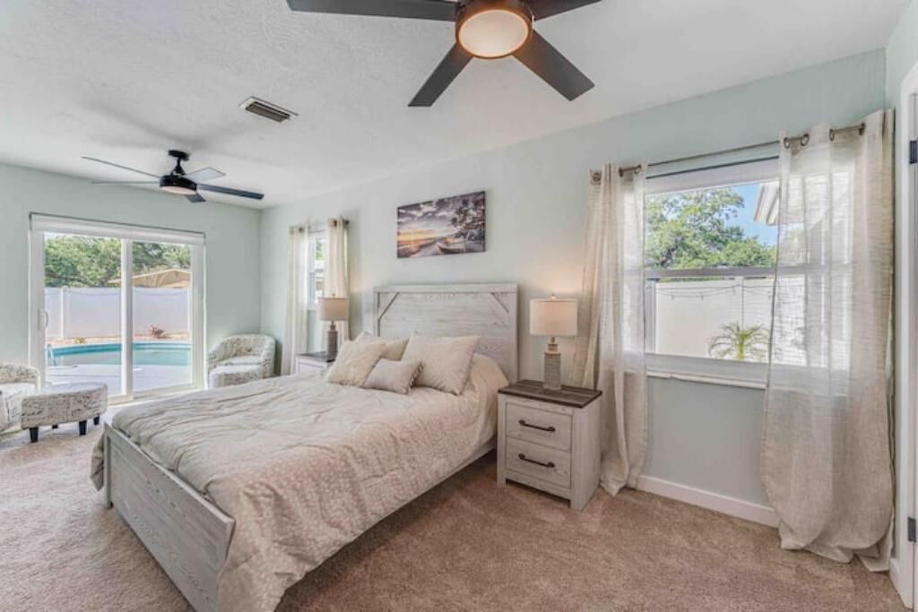 Photo of Bedroom in Disston Heights