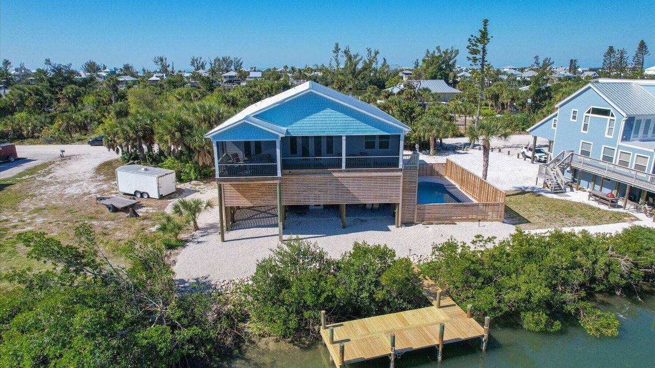 Photo of Outdoor in Palm Island