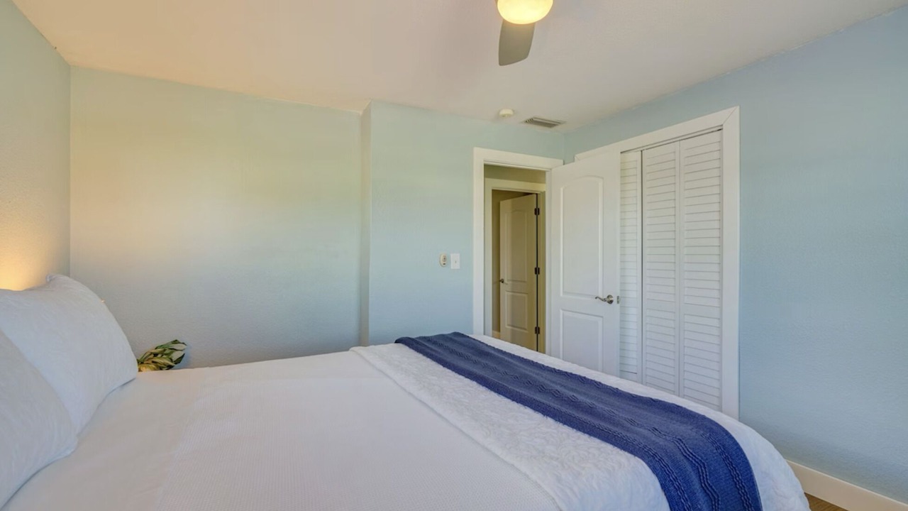 Photo of Bedroom in Lochmoor Waterway Estates