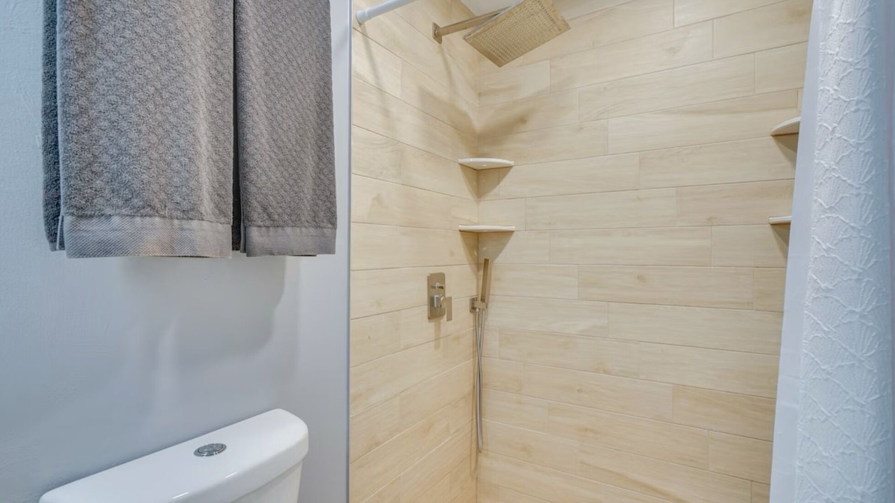 Photo of Bathroom in Lochmoor Waterway Estates