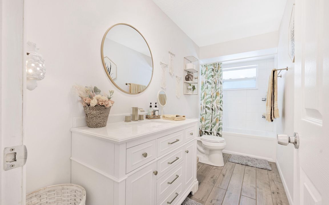 Photo of Bathroom in North River Shores