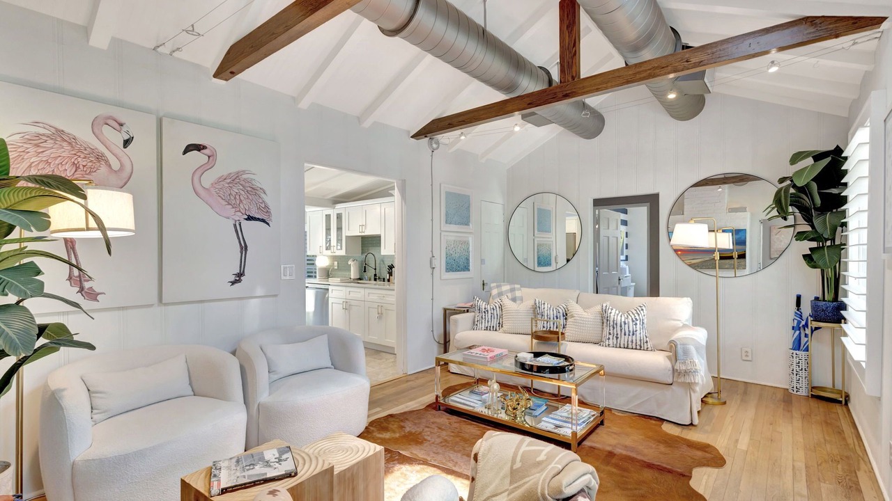 Photo of Livingroom in Sunshine Park
